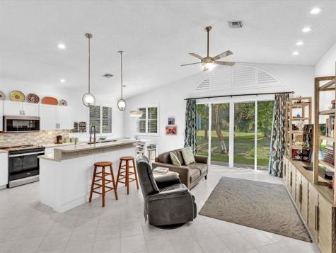 3580 Canary Palm Court Pompano Beach FL 33069