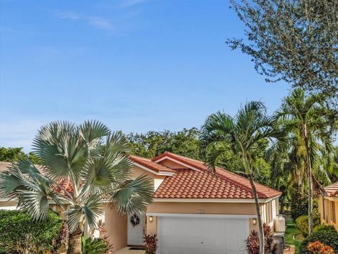 3580 Canary Palm Court Pompano Beach FL 33069