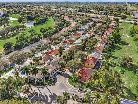 3580 Canary Palm Court Pompano Beach FL 33069