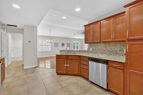 5 Flamenco Way Port St Lucie FL 34952