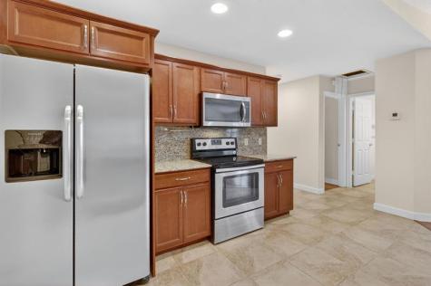 5 Flamenco Way Port St Lucie FL 34952