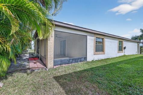 5 Flamenco Way Port St Lucie FL 34952