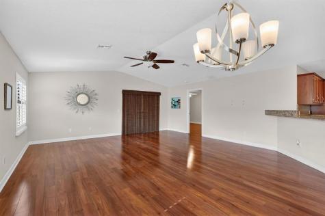 5 Flamenco Way Port St Lucie FL 34952