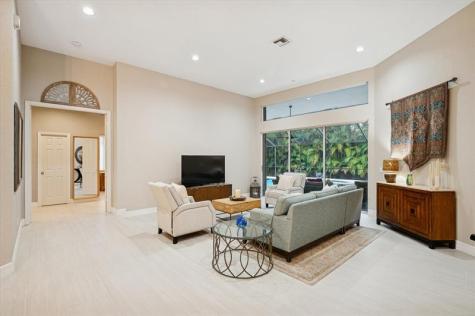 830 NW 122nd Avenue Plantation FL 33325