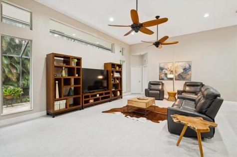 830 NW 122nd Avenue Plantation FL 33325