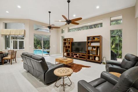 830 NW 122nd Avenue Plantation FL 33325