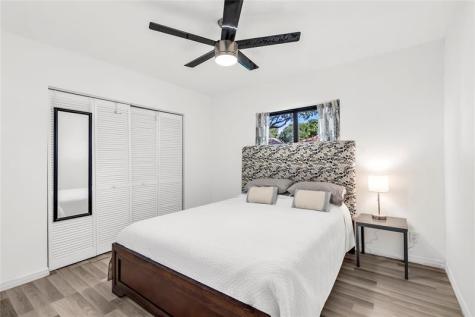 10940 Cypress Run Circle Coral Springs FL 33071