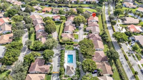10940 Cypress Run Circle Coral Springs FL 33071