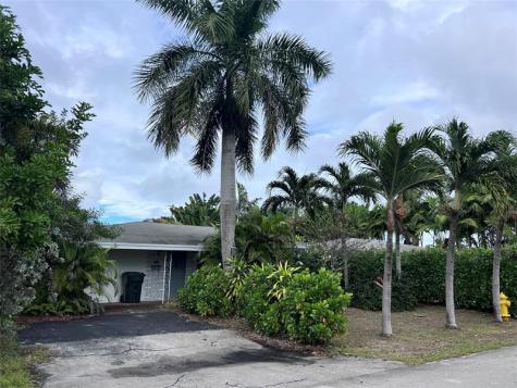 111 NE 47th Street Oakland Park FL 33334