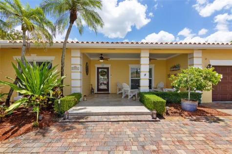 16686 Golfview Drive Weston FL 33326