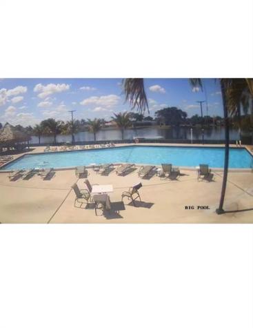 16686 Golfview Drive Weston FL 33326