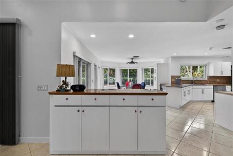 10405 Canoe Brook Circle Boca Raton FL 33498
