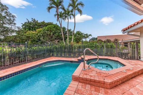 10405 Canoe Brook Circle Boca Raton FL 33498