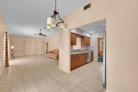 7480 NW 9th Street Plantation FL 33317