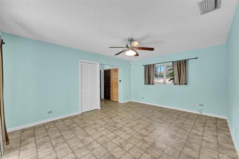 7480 NW 9th Street Plantation FL 33317