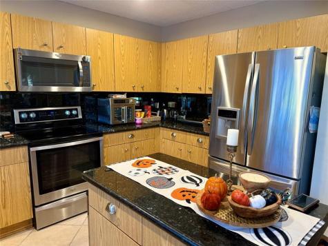 5522 NW 125th Terrace Coral Springs FL 33076