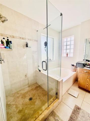 5522 NW 125th Terrace Coral Springs FL 33076