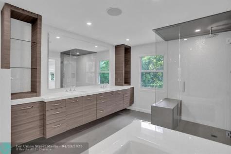 109 SE Olive Way Boca Raton FL 33432
