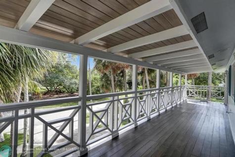 109 SE Olive Way Boca Raton FL 33432