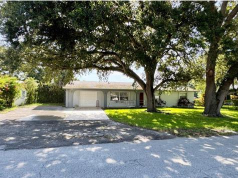 3474 Southern Pines Drive Fort Pierce FL 34982