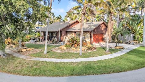 980 SW 70th Avenue Plantation FL 33317