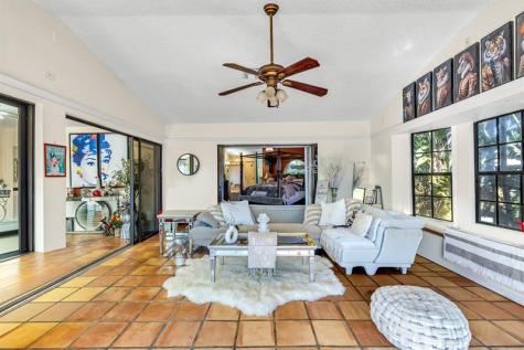 980 SW 70th Avenue Plantation FL 33317