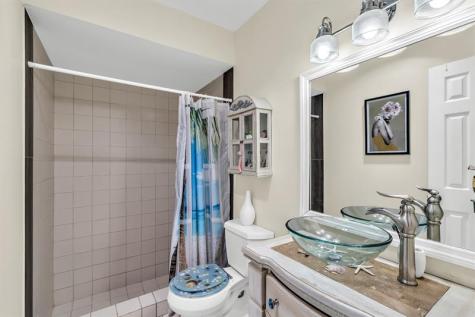 980 SW 70th Avenue Plantation FL 33317