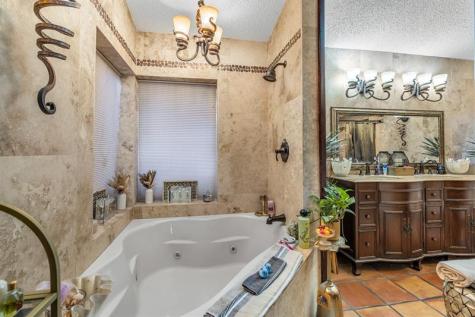 980 SW 70th Avenue Plantation FL 33317