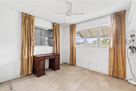 5702 NW 47th Lane Tamarac FL 33319