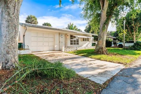 5702 NW 47th Lane Tamarac FL 33319