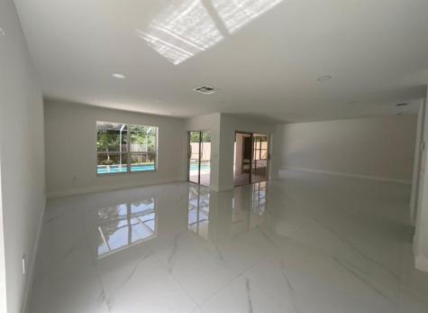 6805 NW 75th Place Parkland FL 33067
