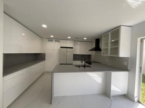6805 NW 75th Place Parkland FL 33067