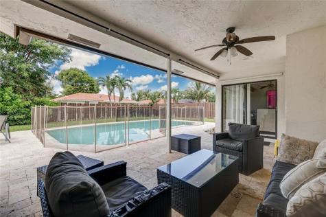 1962 NW 110th Lane Coral Springs FL 33071