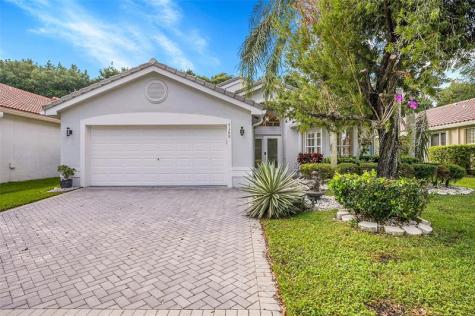 7388 Tonga Court Boynton Beach FL 33437