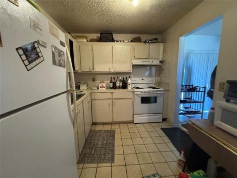 1041 SW 4th Terrace Deerfield Beach FL 33441