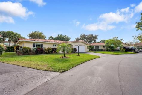 4300 NW 12th Drive Deerfield Beach FL 33064