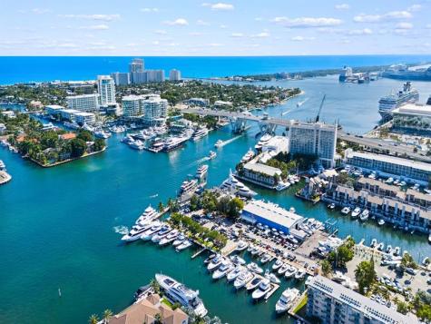 1618 SE 14th Street Fort Lauderdale FL 33316