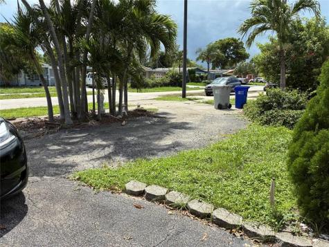 721 NW 18th Street Pompano Beach FL 33060