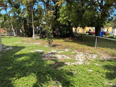 721 NW 18th Street Pompano Beach FL 33060