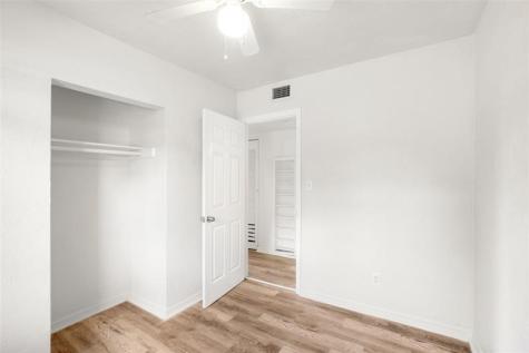 140 SE Serenata Court Port St Lucie FL 34983