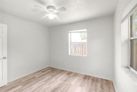 140 SE Serenata Court Port St Lucie FL 34983