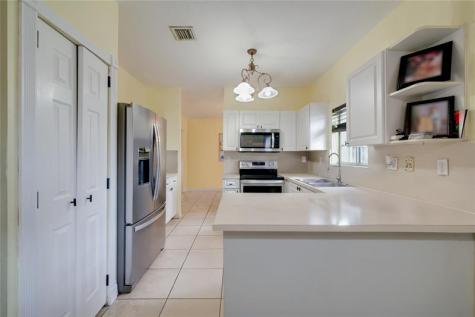 13518 SW 142nd Terrace Miami FL 33186