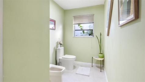 13920 N Miami Avenue Miami FL 33168