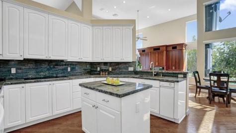 2760 Pinehurst Weston FL 33332