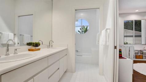2760 Pinehurst Weston FL 33332