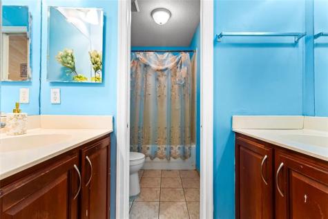 20426 NW 8th Court Miami Gardens FL 33169
