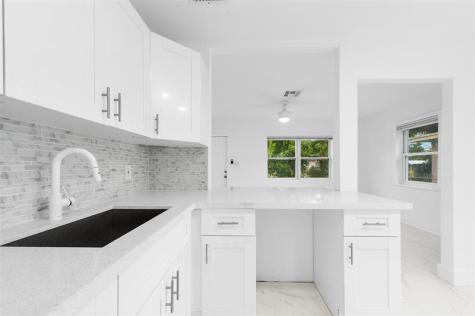 1005 NW 123rd Street North Miami FL 33168