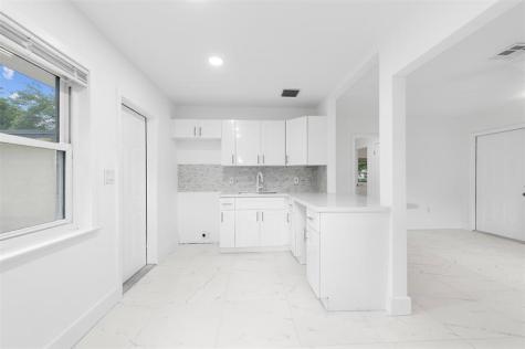 1005 NW 123rd Street North Miami FL 33168