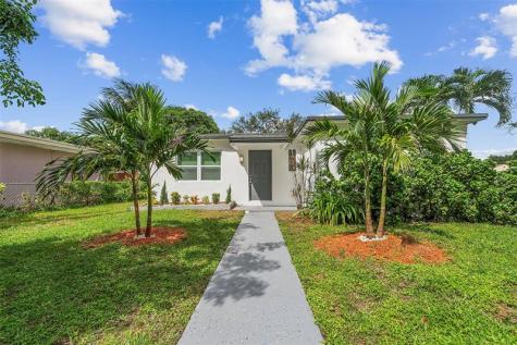 1005 NW 123rd Street North Miami FL 33168