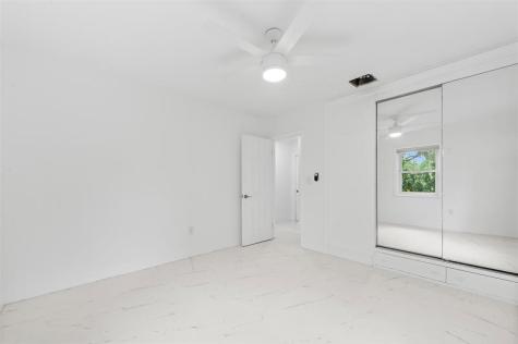 1005 NW 123rd Street North Miami FL 33168